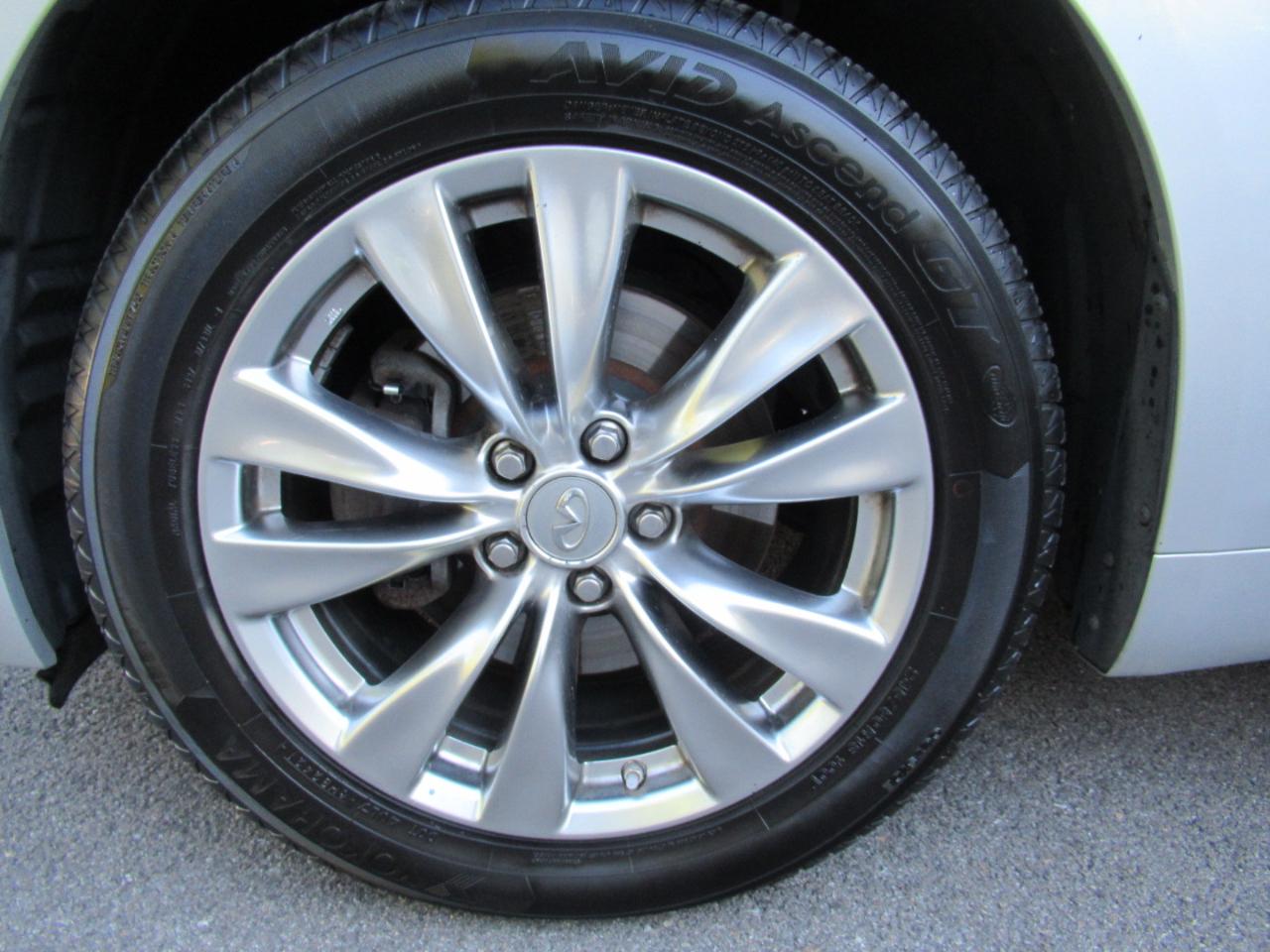 Infiniti Q70 37x 2014
