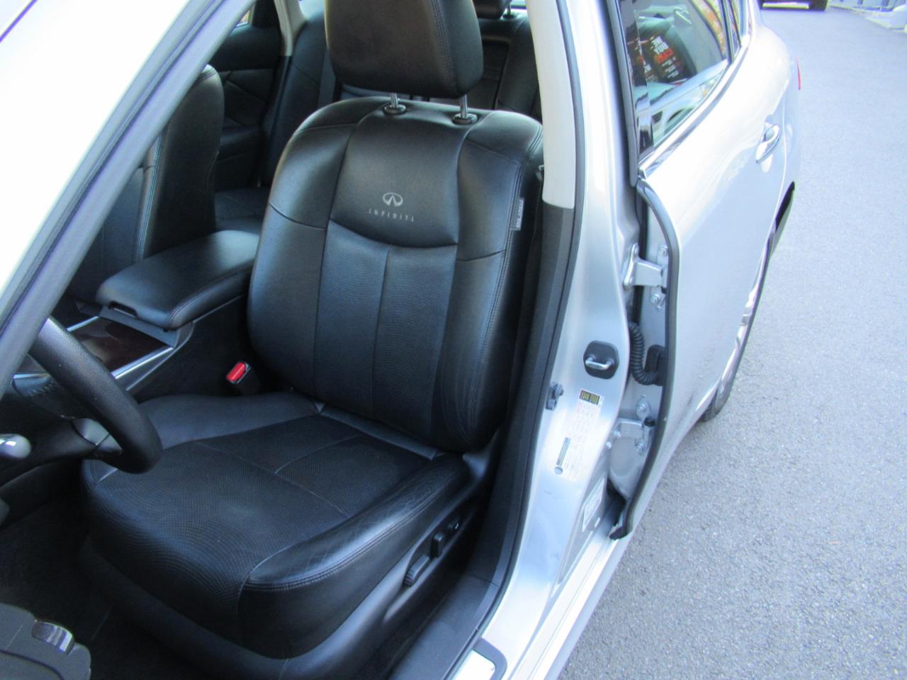 Infiniti Q70 37x 2014