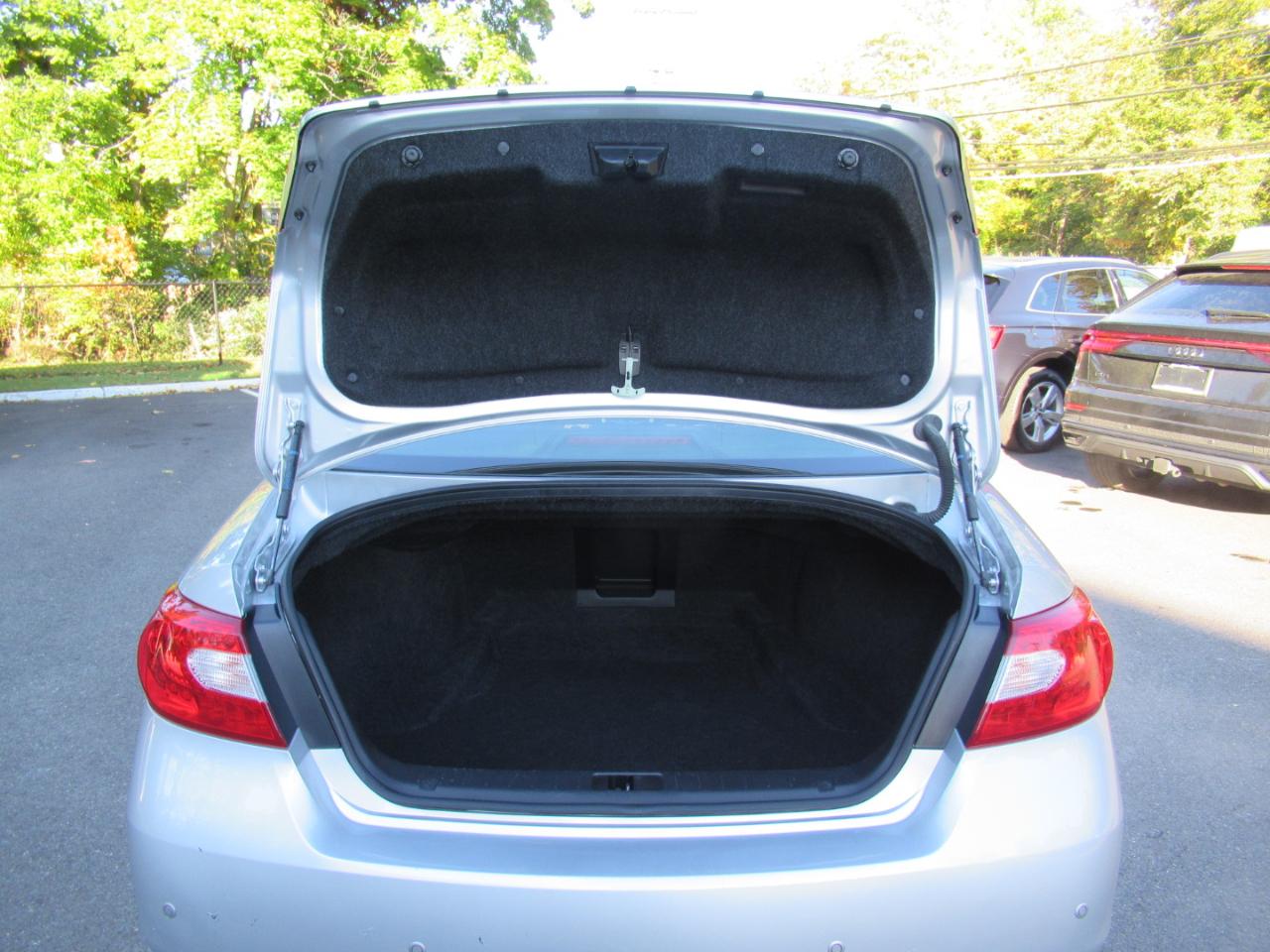 Infiniti Q70 37x 2014