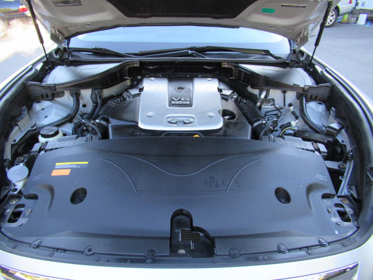Infiniti Q70 37x 2014