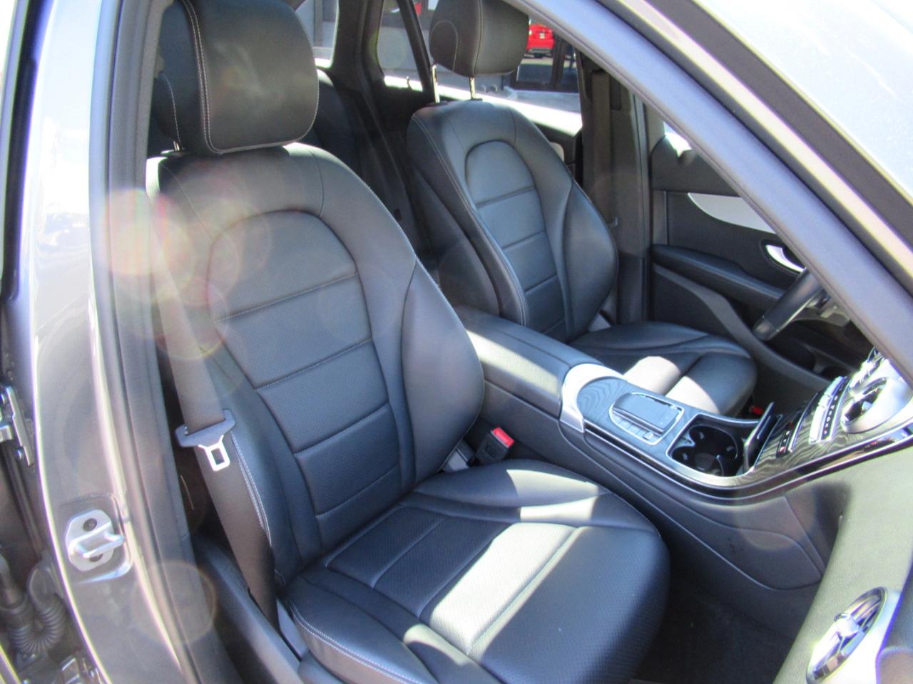 Mercedes-Benz GLC-Class GLC300 4MATIC 2022