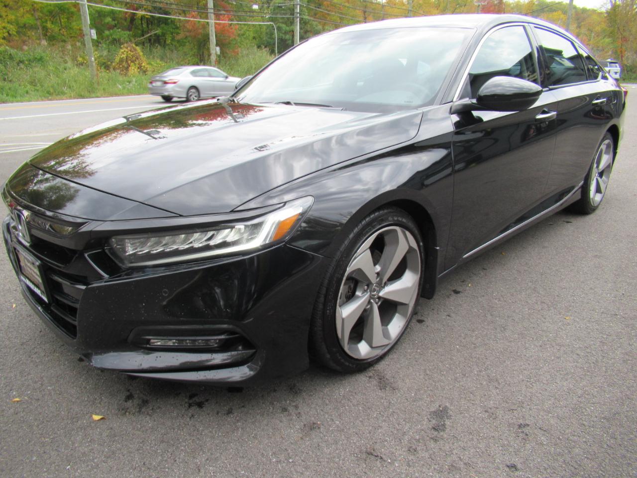 Honda Accord Touring 2.0T 10A 2018