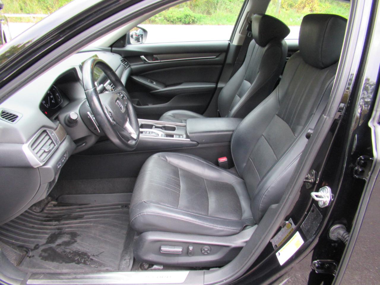 Honda Accord Touring 2.0T 10A 2018