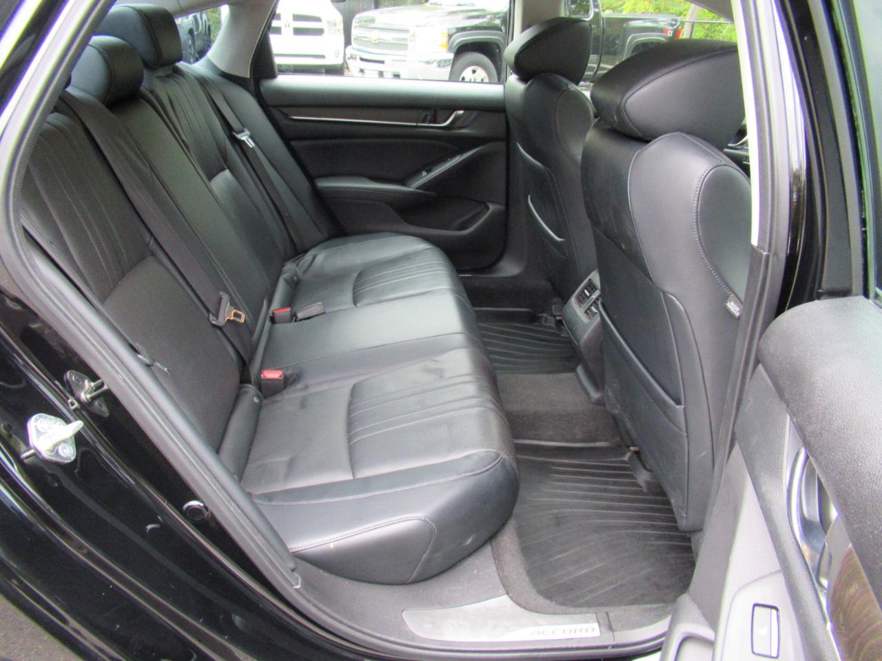 Honda Accord Touring 2.0T 10A 2018