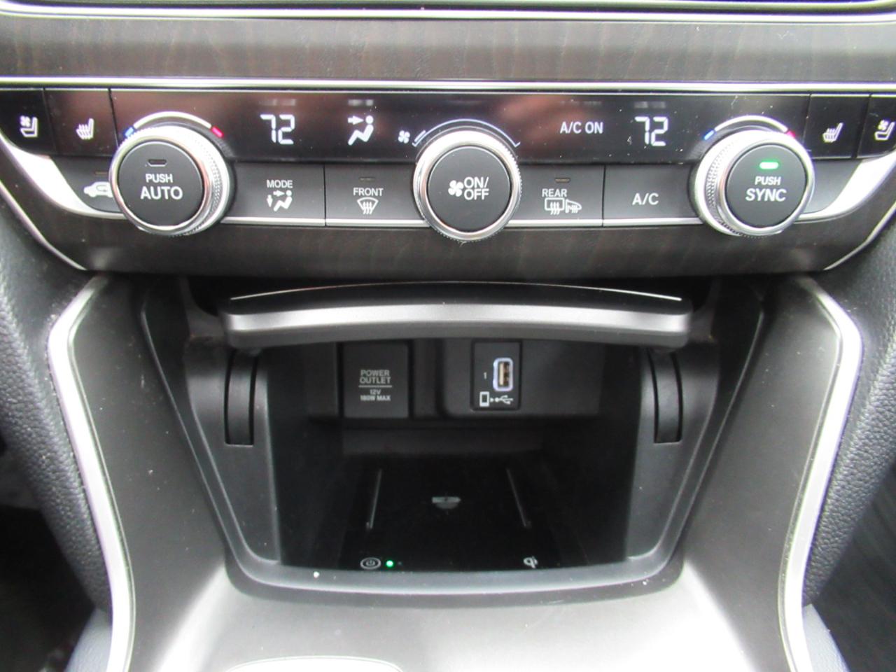 Honda Accord Touring 2.0T 10A 2018