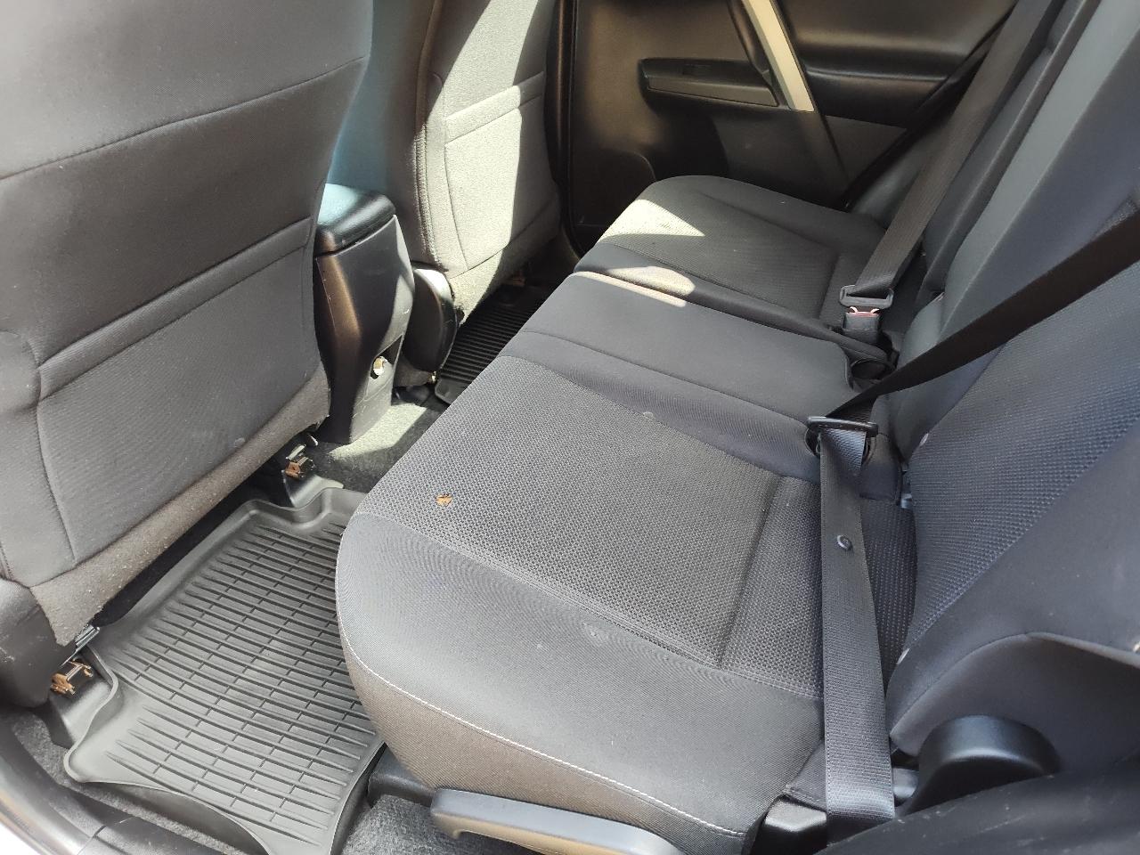 Toyota RAV4 XLE AWD (Natl) 2018