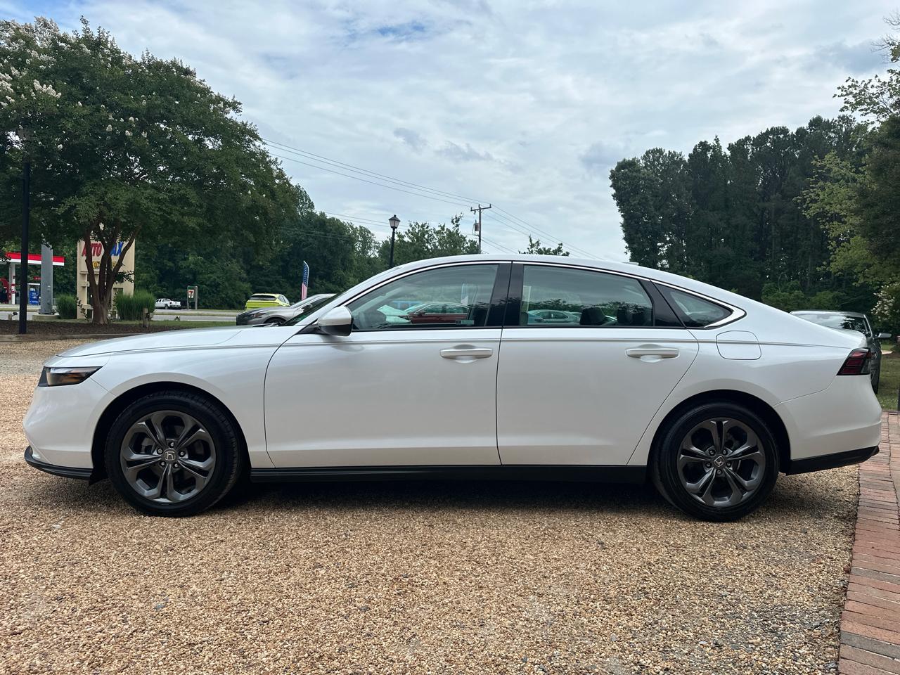 Honda Accord Sedan EX CVT 2023