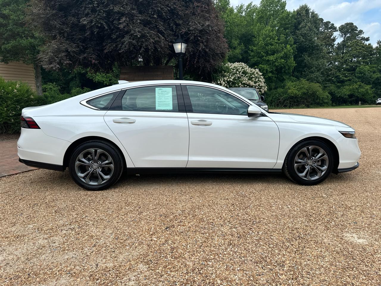 Honda Accord Sedan EX CVT 2023