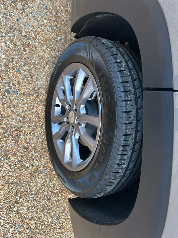 2024 Gmc Terrain SLT photo 3