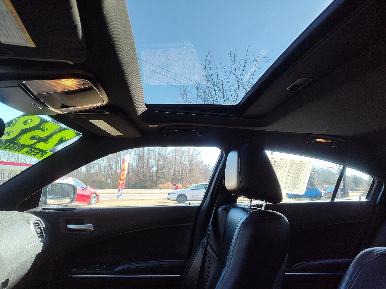 Dodge Charger SXT RWD 2020