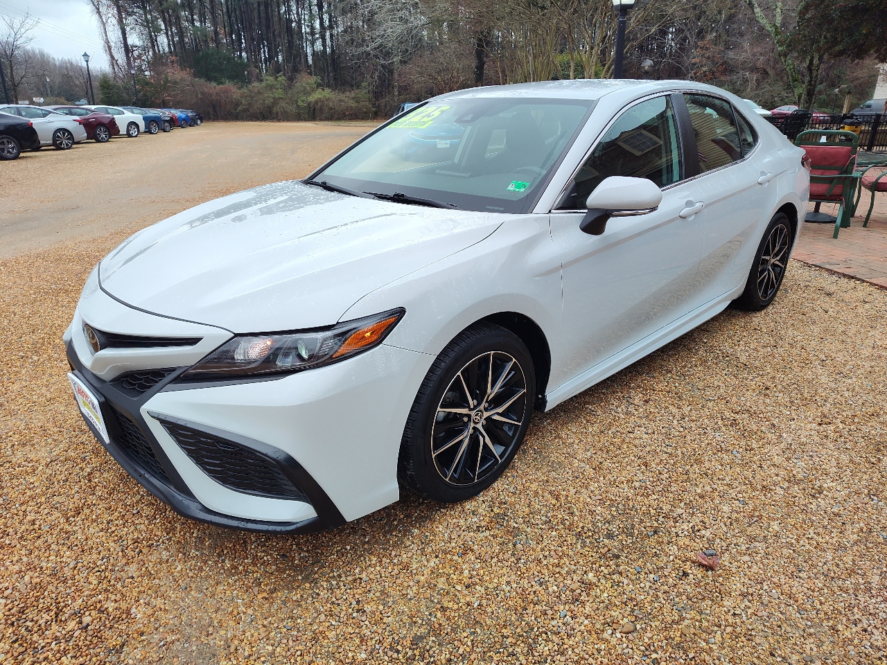 Toyota Camry SE Auto (Natl) 2022
