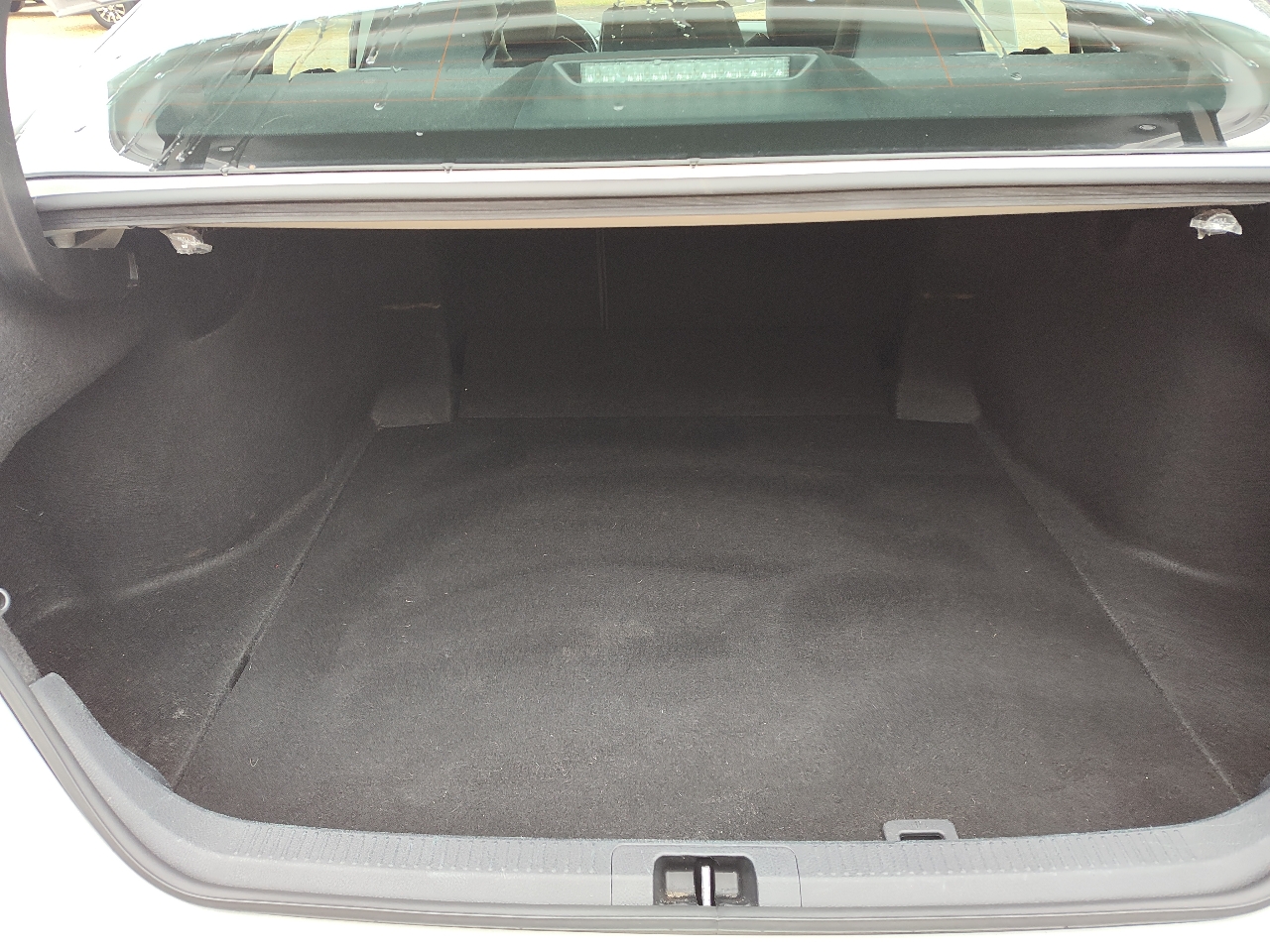 Toyota Camry SE Auto (Natl) 2022