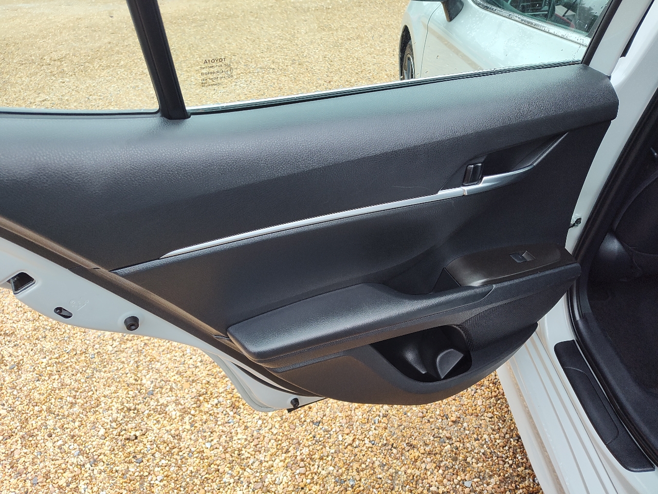 Toyota Camry SE Auto (Natl) 2022