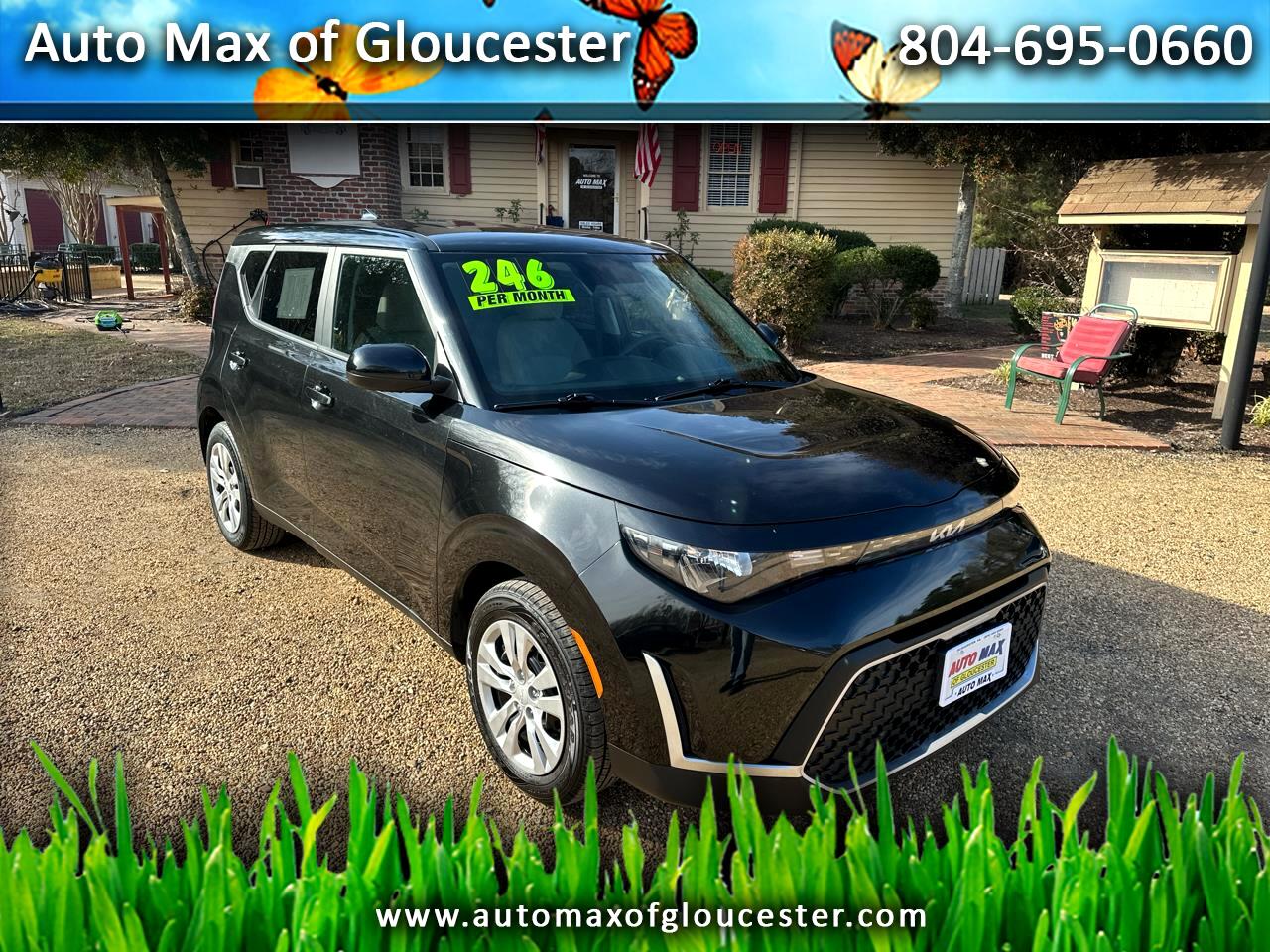 2023 Kia Soul LX IVT