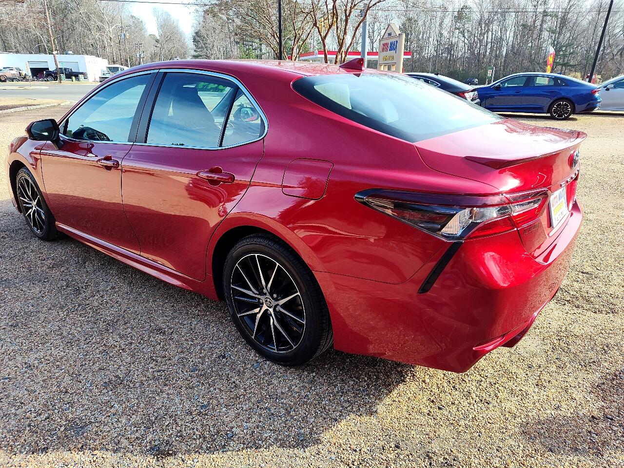 Toyota Camry SE Auto (Natl) 2024