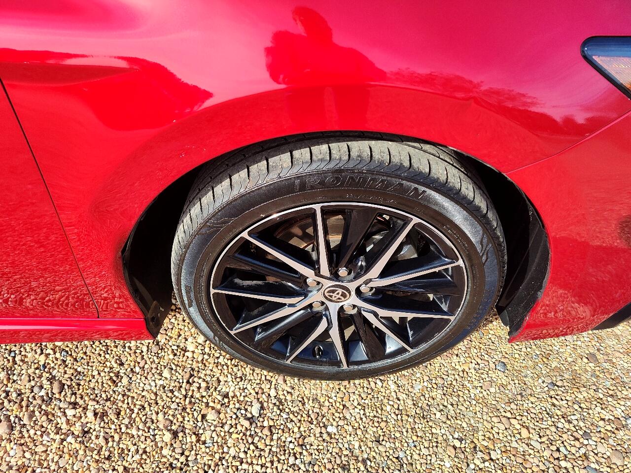 Toyota Camry SE Auto (Natl) 2024