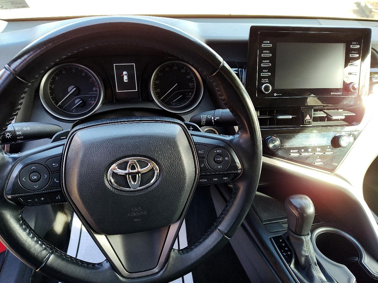 Toyota Camry SE Auto (Natl) 2024