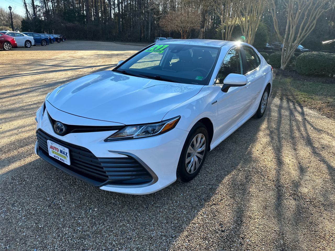 Toyota Camry Hybrid LE CVT (Natl) 2021