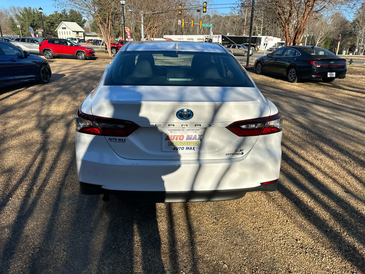 Toyota Camry Hybrid LE CVT (Natl) 2021