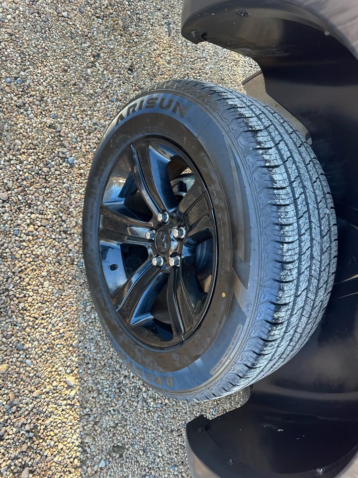 RAM 1500 Classic Warlock 4x4 Crew Cab 5'7" Box 2024