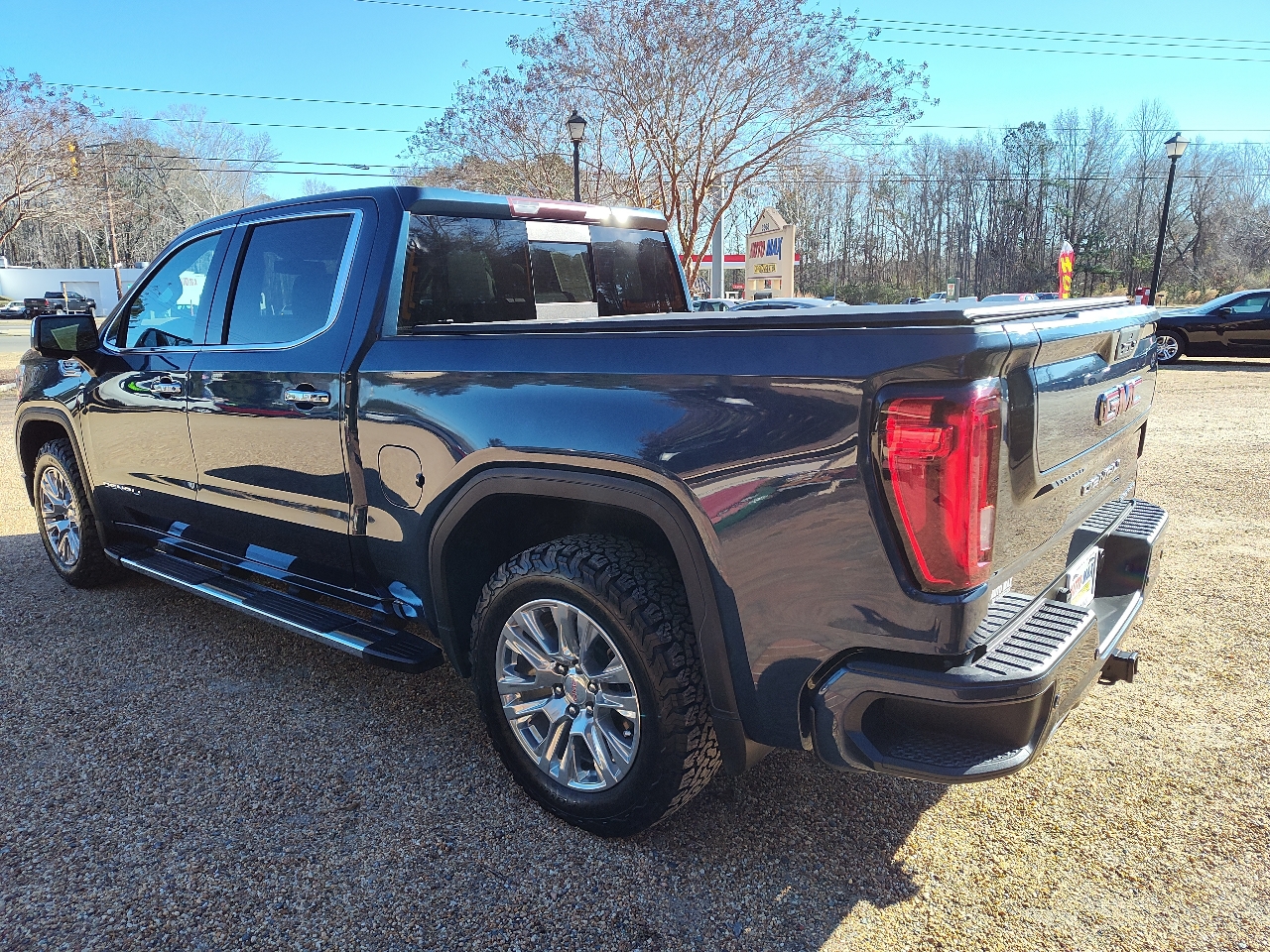 GMC Sierra 1500 4WD Crew Cab 147" Denali 2019