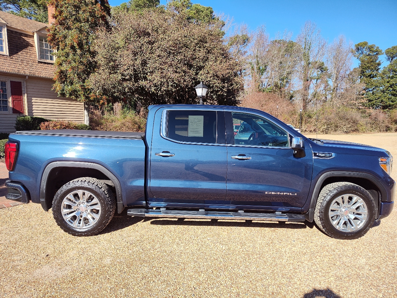 GMC Sierra 1500 4WD Crew Cab 147" Denali 2019