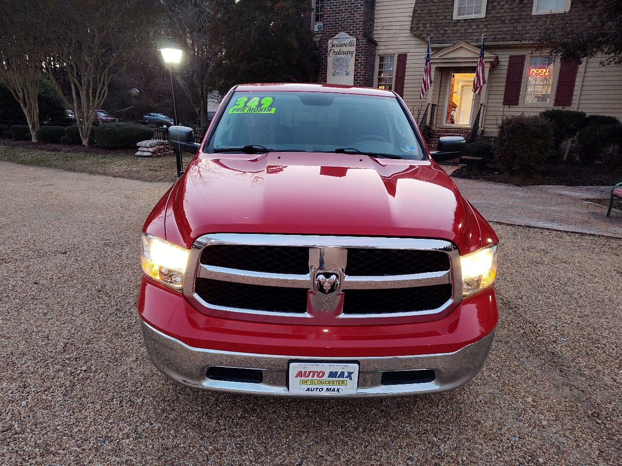 RAM 1500 Classic SLT 4x4 Crew Cab 6'4" Box 2019