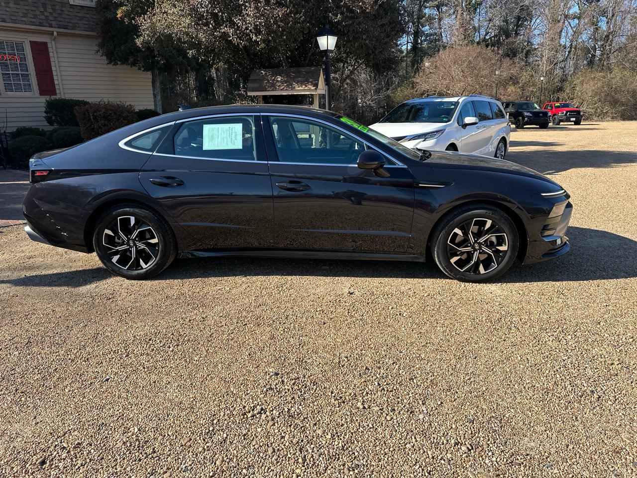 Hyundai Sonata SEL 2.5L FWD 2024