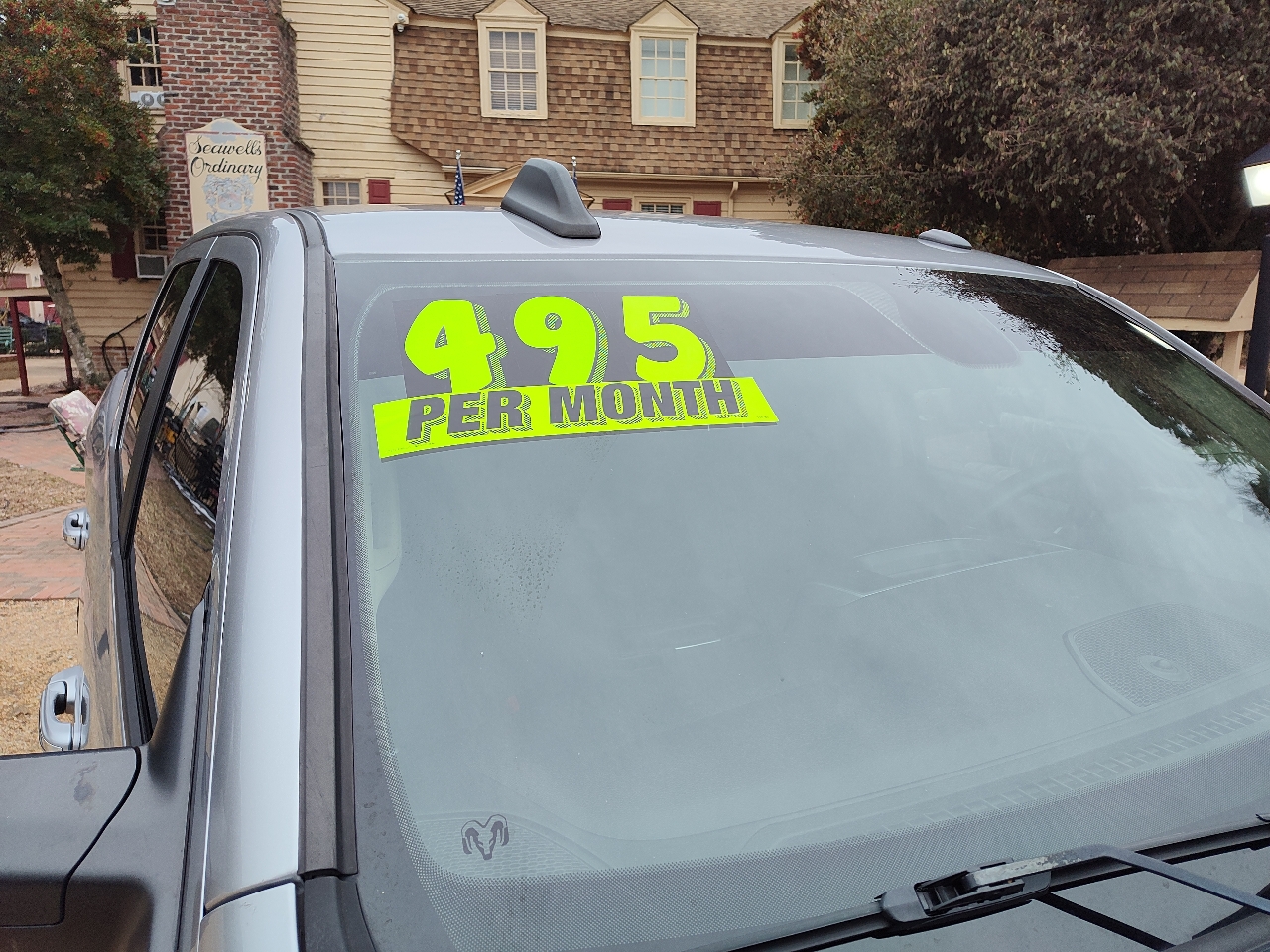 RAM 2500 Big Horn 4x4 Crew Cab 6'4" Box 2019