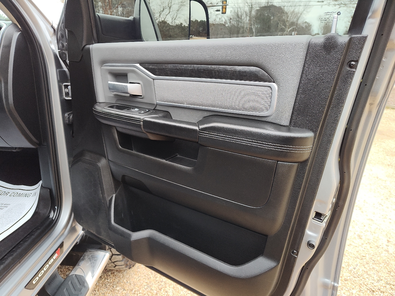 RAM 2500 Big Horn 4x4 Crew Cab 6'4" Box 2019