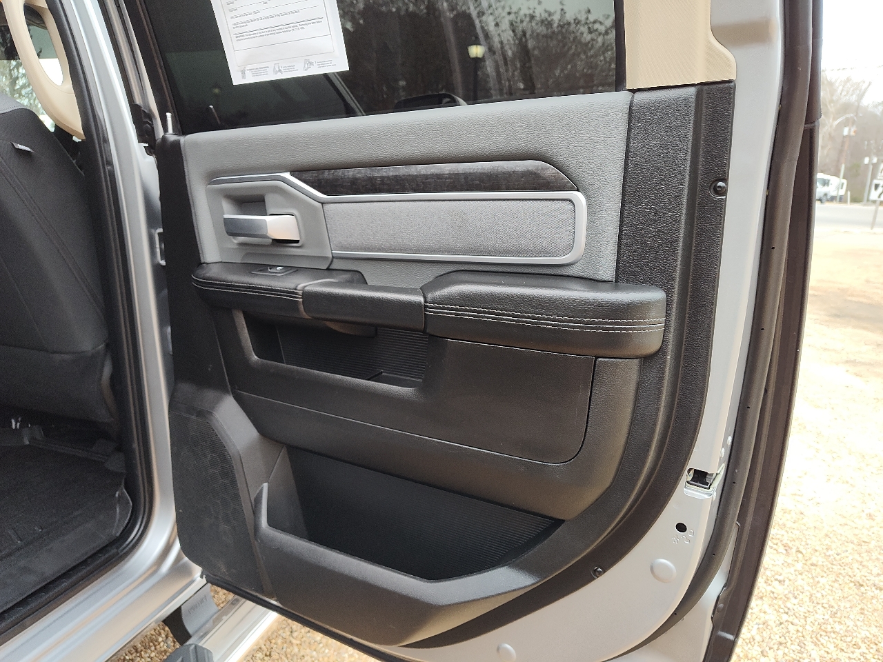 RAM 2500 Big Horn 4x4 Crew Cab 6'4" Box 2019