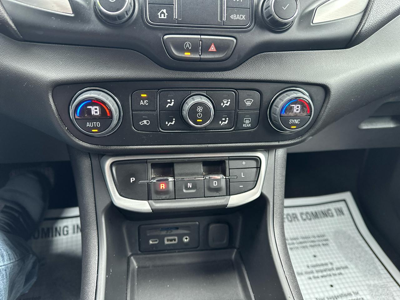 GMC Terrain FWD 4dr SLT 2024