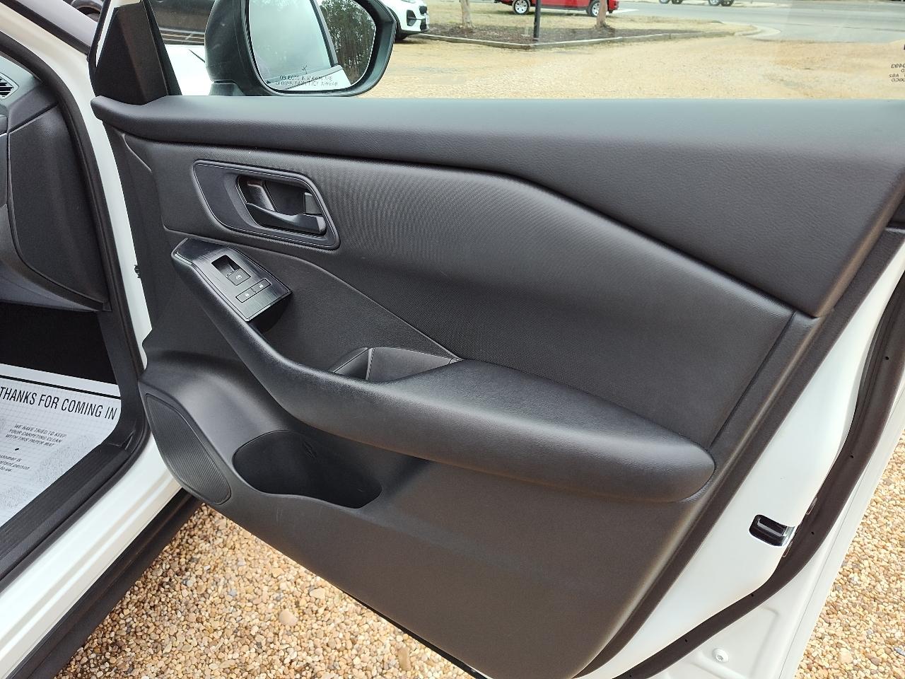 Nissan Rogue FWD S 2024