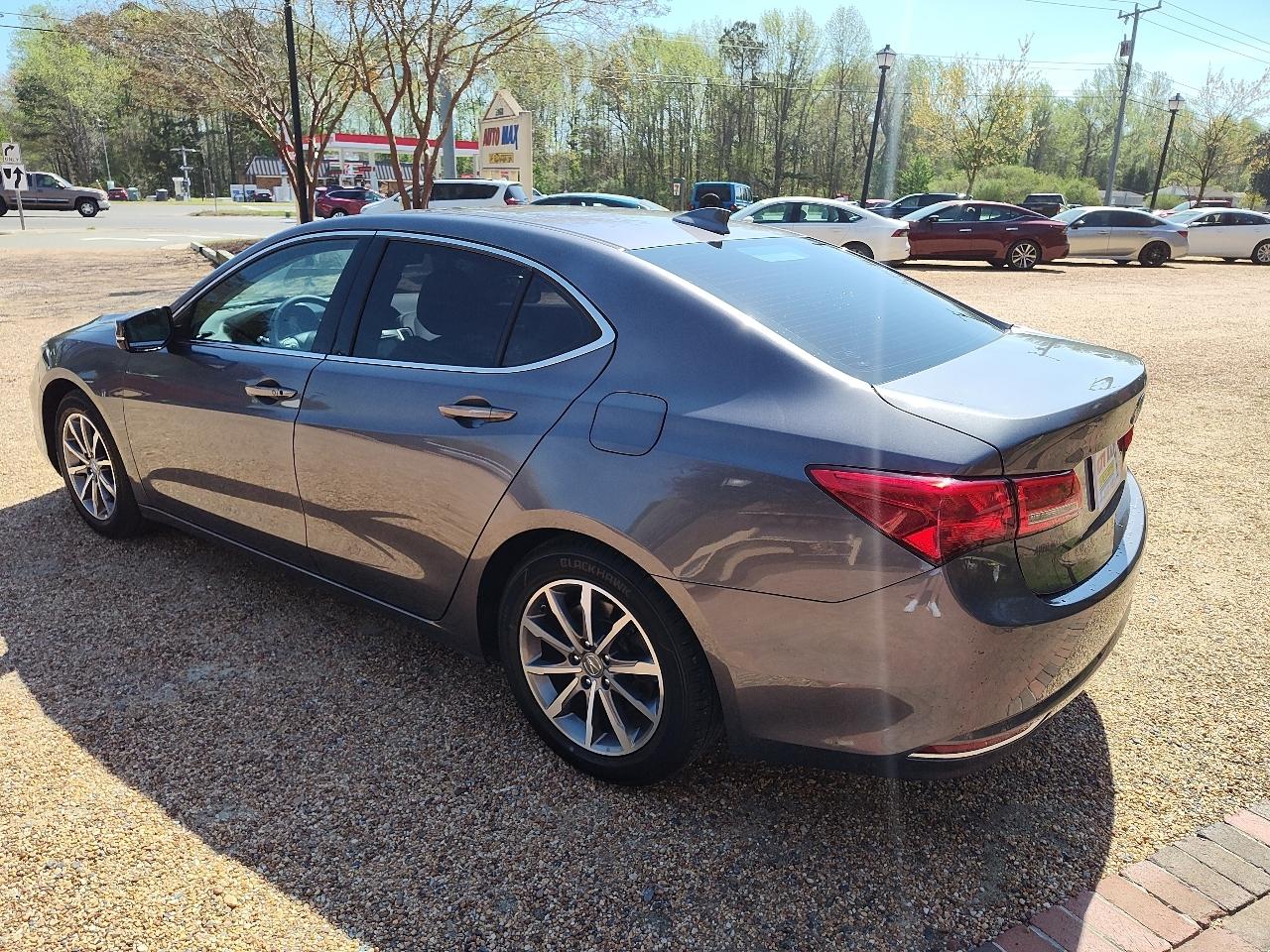 Acura TLX 2.4L FWD 2020