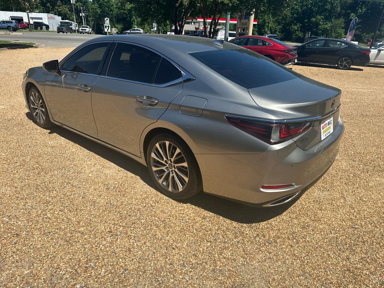 Lexus ES ES 350 FWD 2019