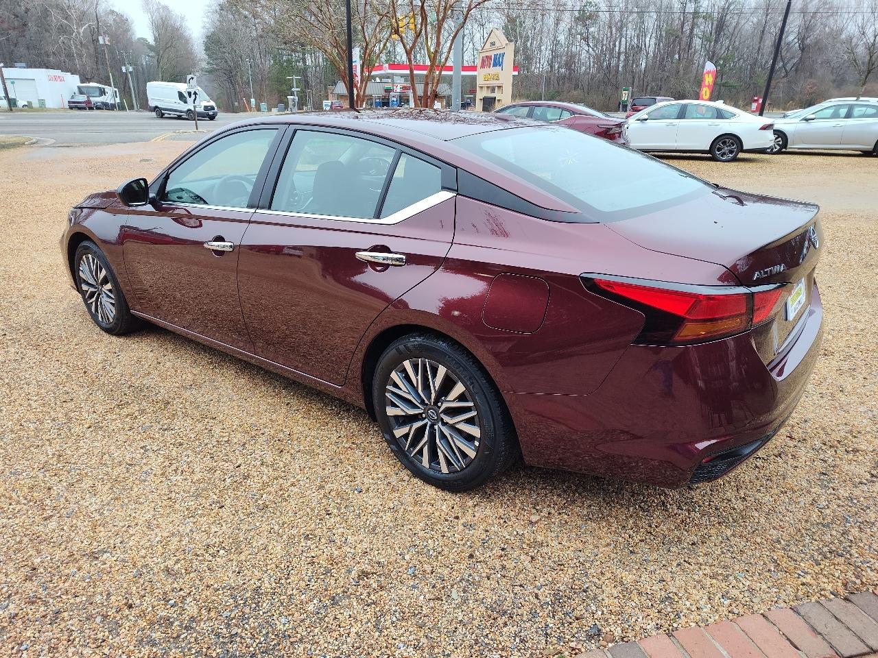 Nissan Altima SV FWD 2025