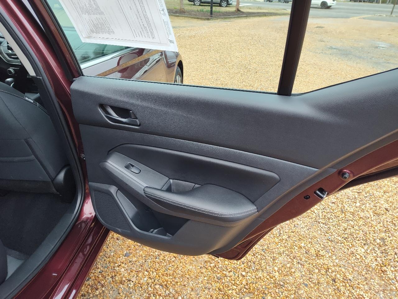 Nissan Altima SV FWD 2025