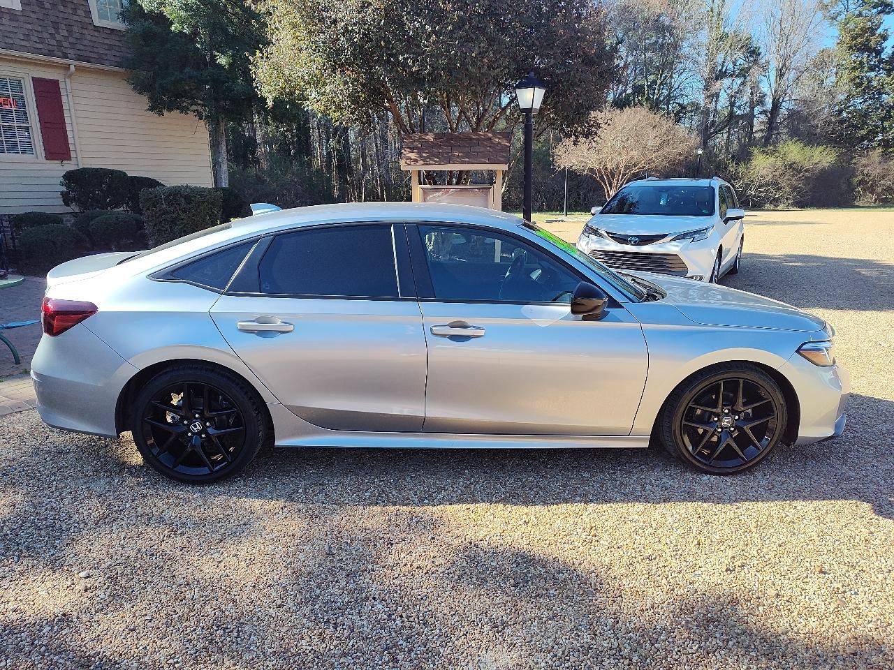 Honda Civic Sedan Sport CVT 2025