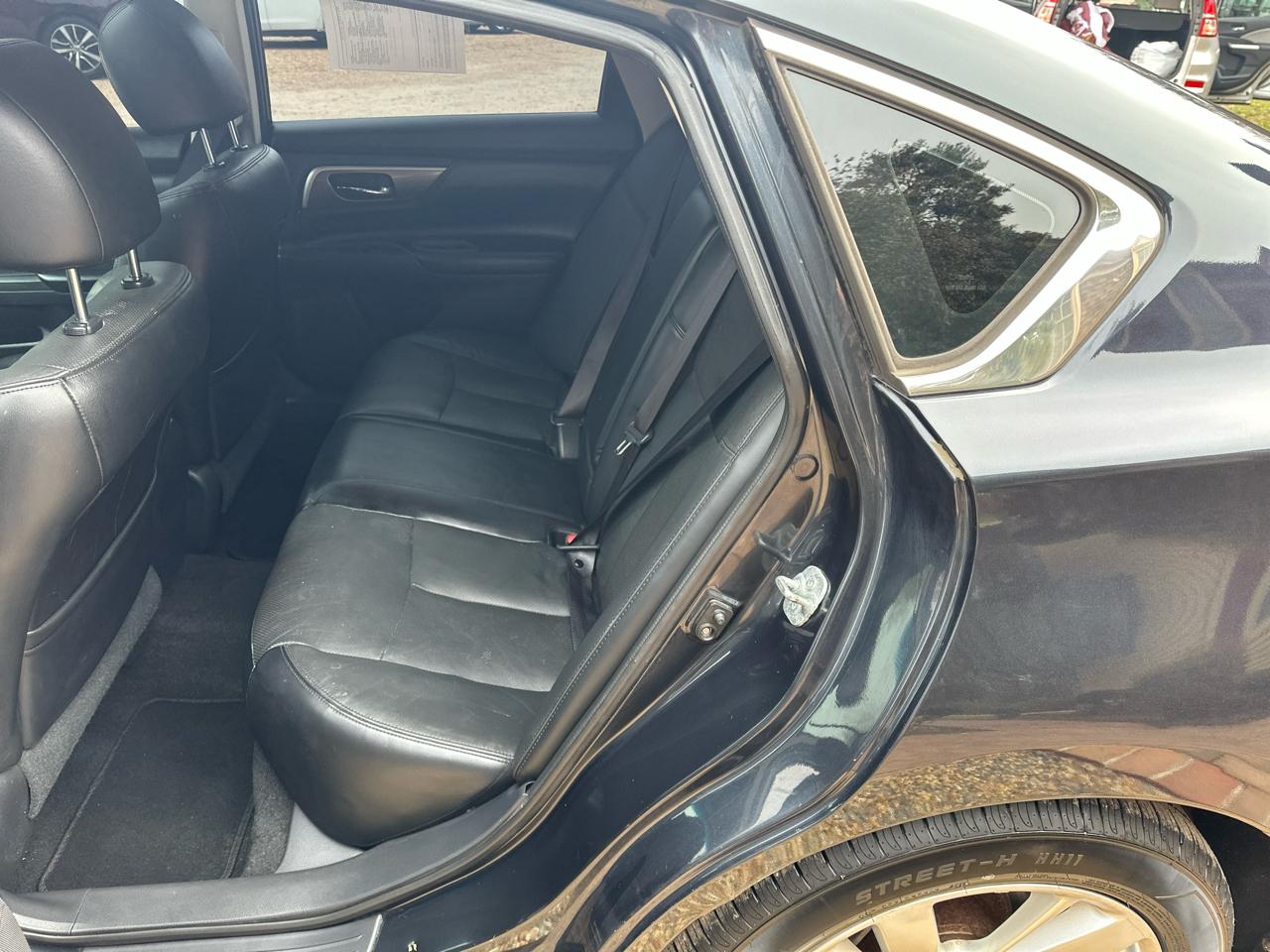 Nissan Altima 4dr Sdn I4 2.5 SL 2014