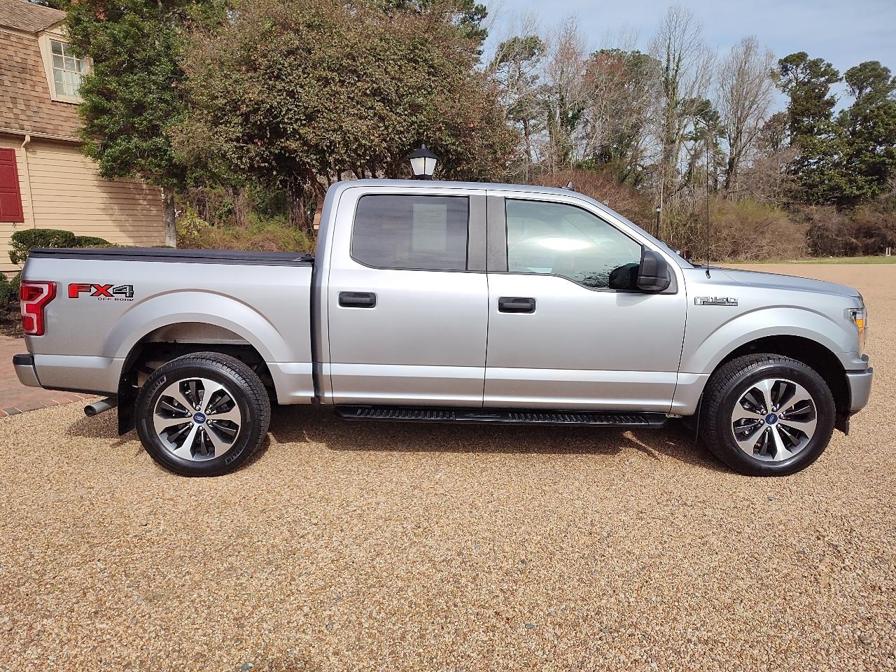 Ford F-150 XL 4WD SuperCrew 5.5' Box 2020