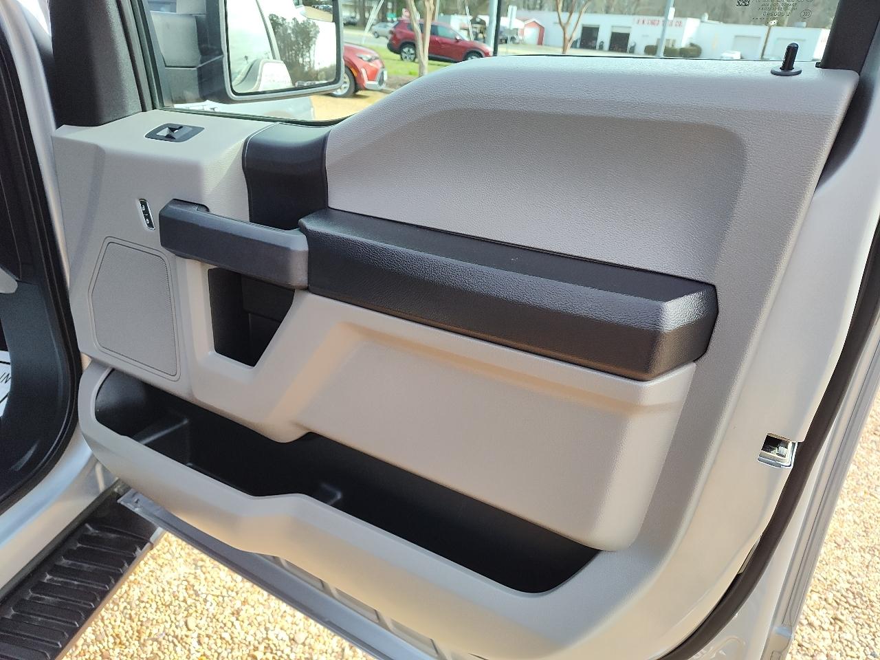 Ford F-150 XL 4WD SuperCrew 5.5' Box 2020