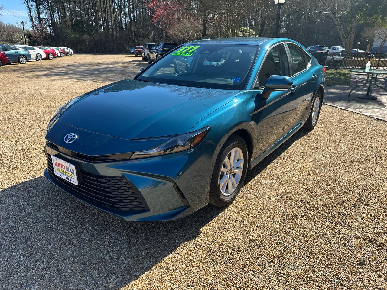Toyota Camry XLE (Natl) 2025