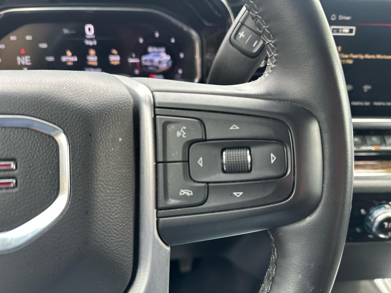 GMC Sierra 1500 2WD Crew Cab 147" SLE 2024