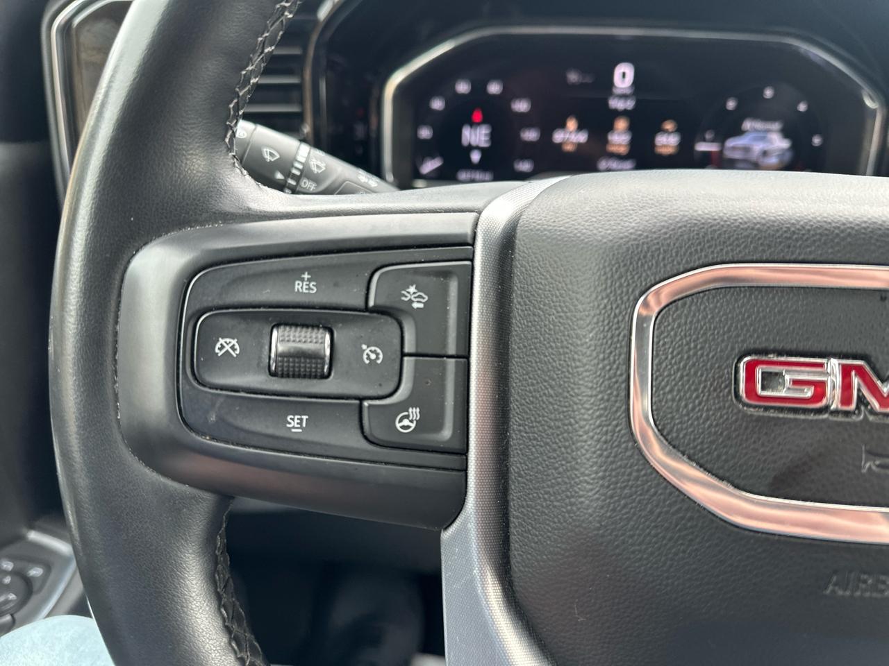 GMC Sierra 1500 2WD Crew Cab 147" SLE 2024