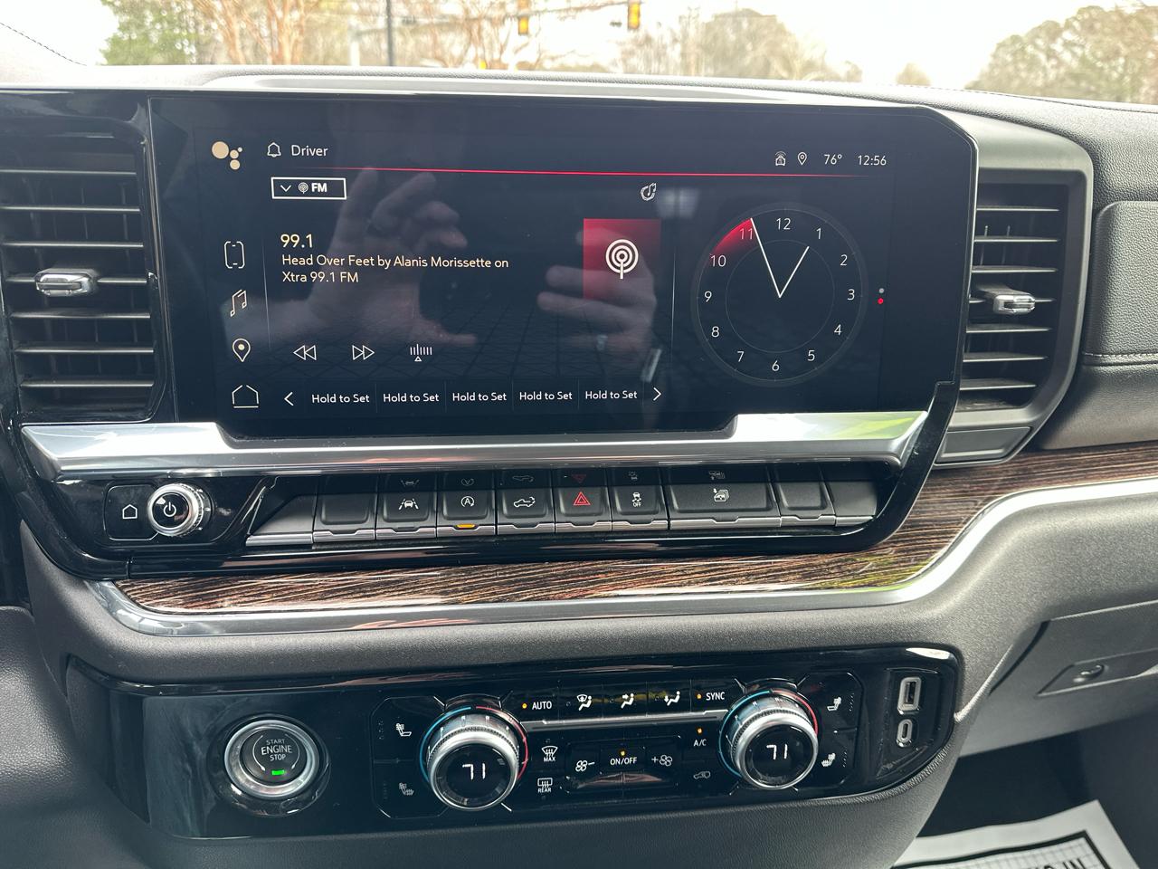 GMC Sierra 1500 2WD Crew Cab 147" SLE 2024