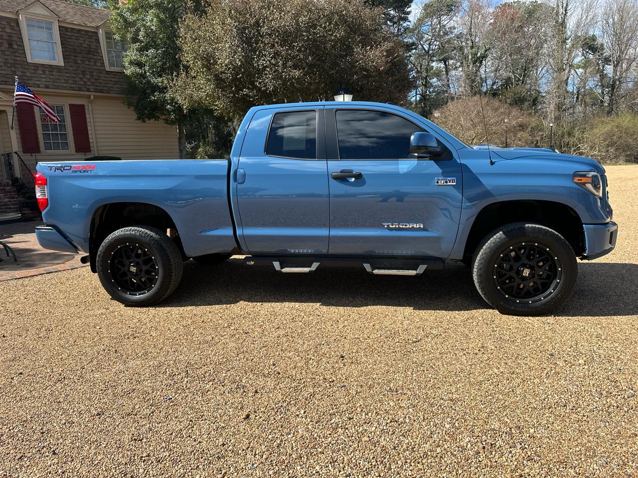 Toyota Tundra 4WD SR Double Cab 6.5' Bed 5.7L (Natl) 2019