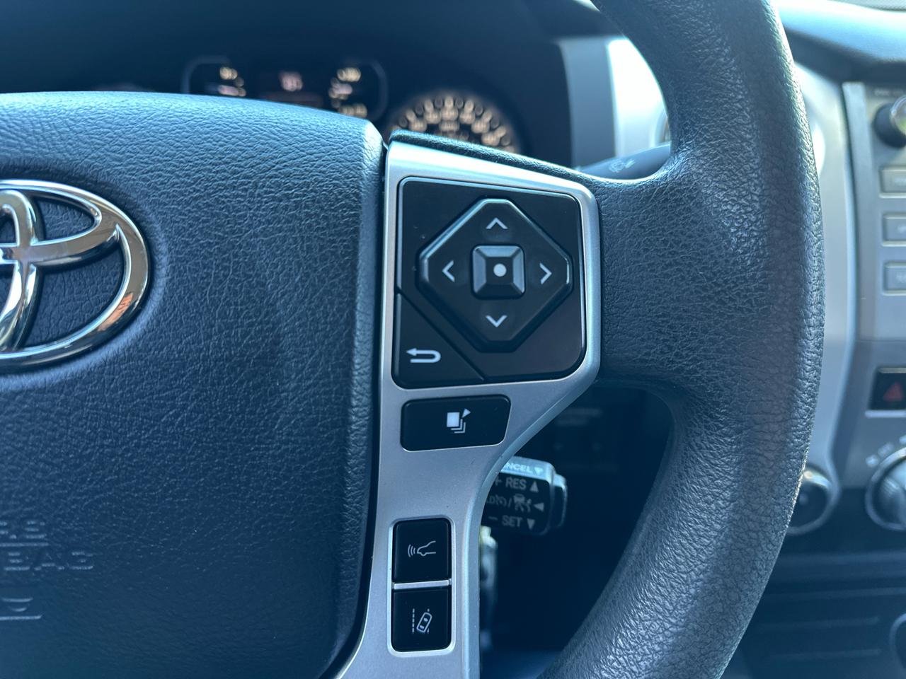 Toyota Tundra 4WD SR Double Cab 6.5' Bed 5.7L (Natl) 2019