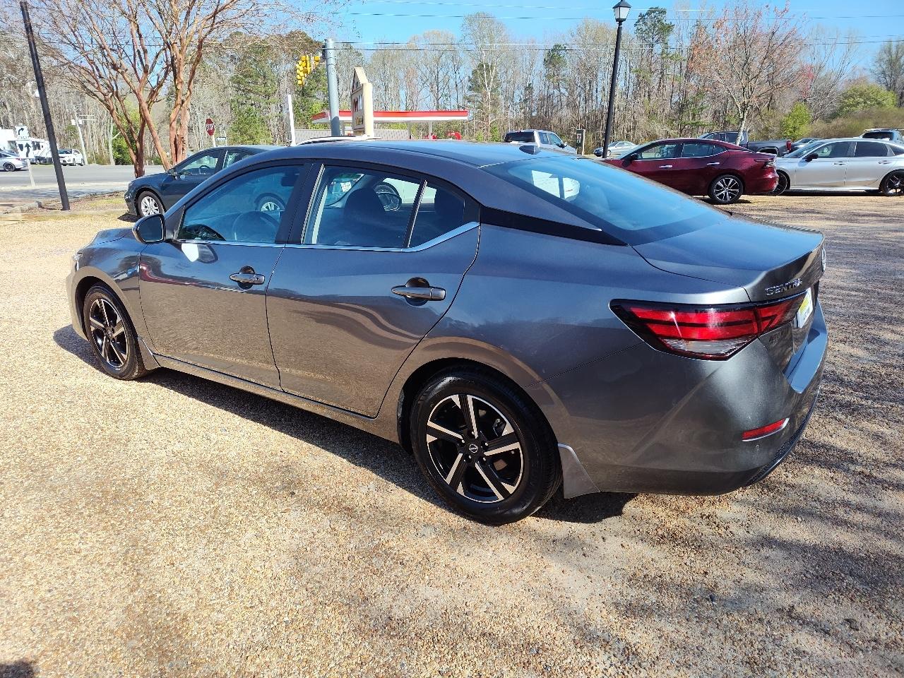 Nissan Sentra SV CVT 2024