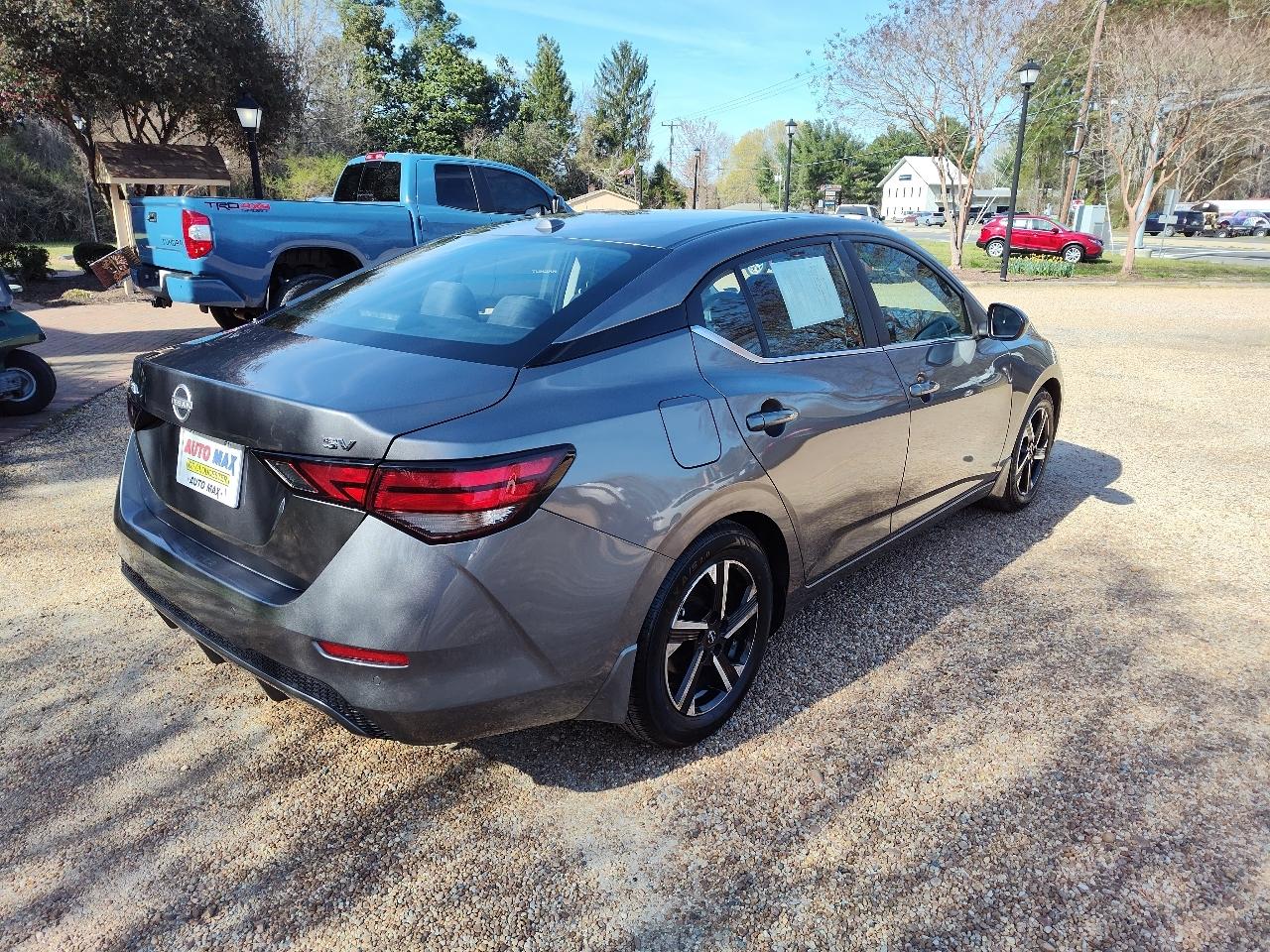 Nissan Sentra SV CVT 2024