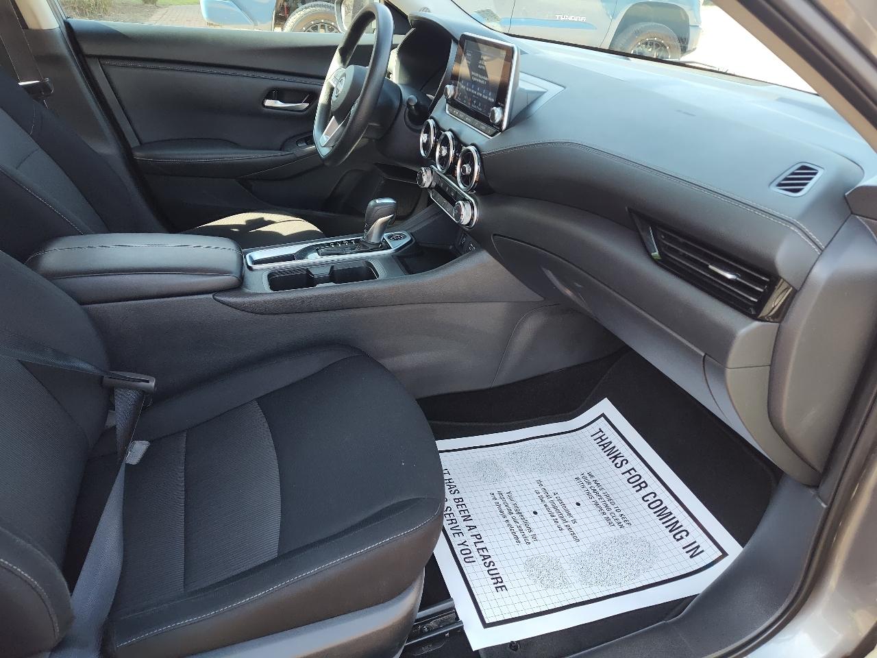 Nissan Sentra SV CVT 2024